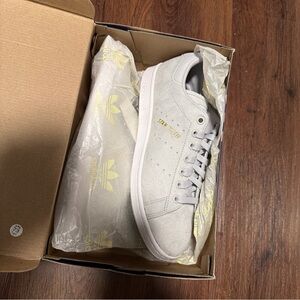 Adidas Men’s Stan Smith Originals Size 7 Suede Triple Grey |GX3416|